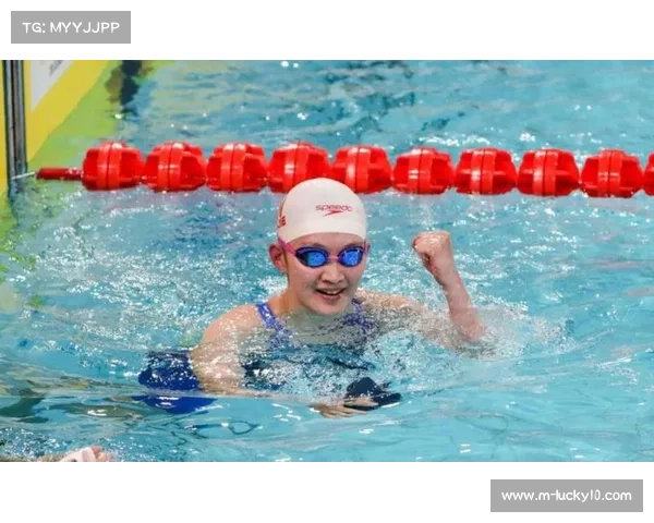 李冰洁逆转夺冠创赛季世界第二好成绩 400自展现冠军风采